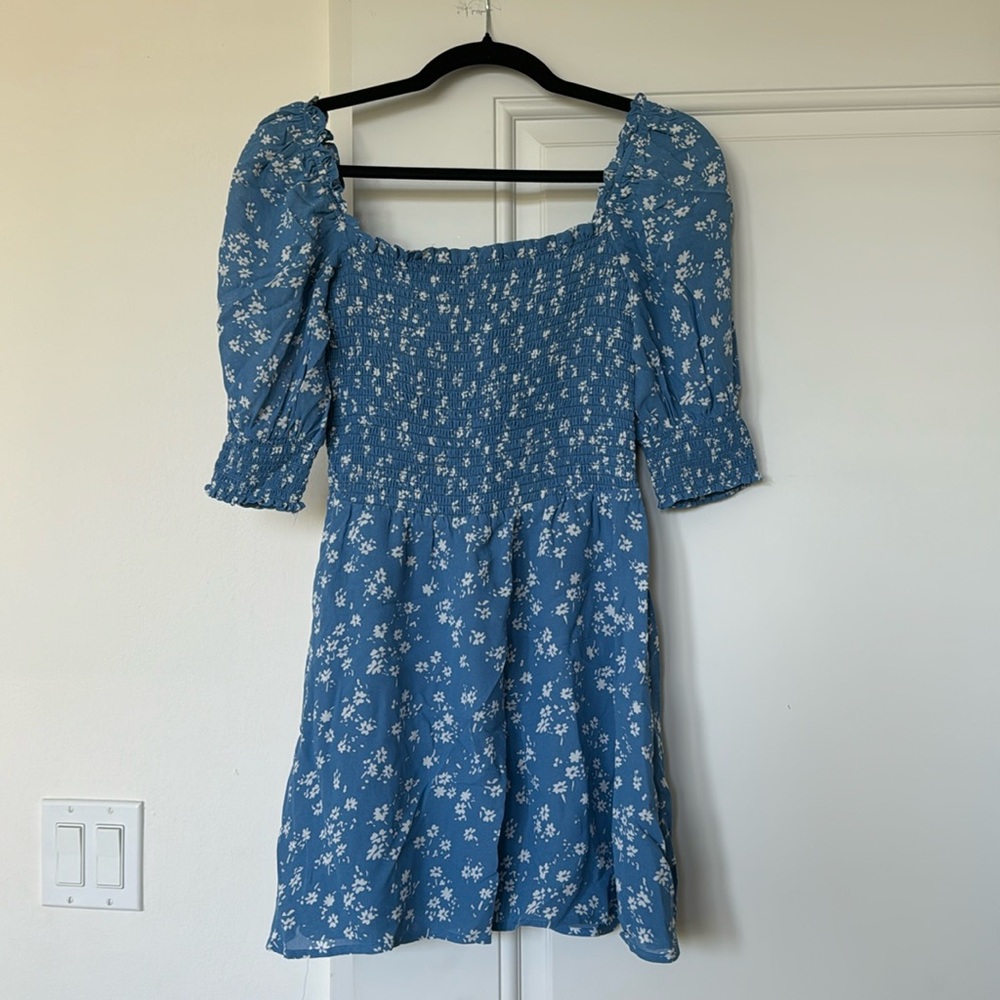 Reformation Elle Smocked Dress Blue Floral Size 4